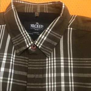 10 Deep Button Down